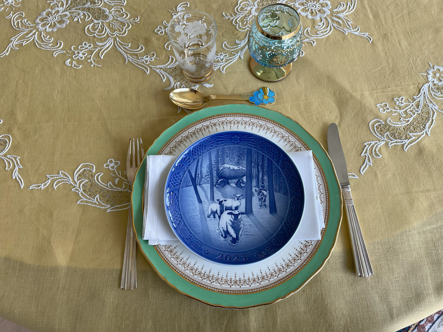 2023 Royal Copenhagen Christmas Plate