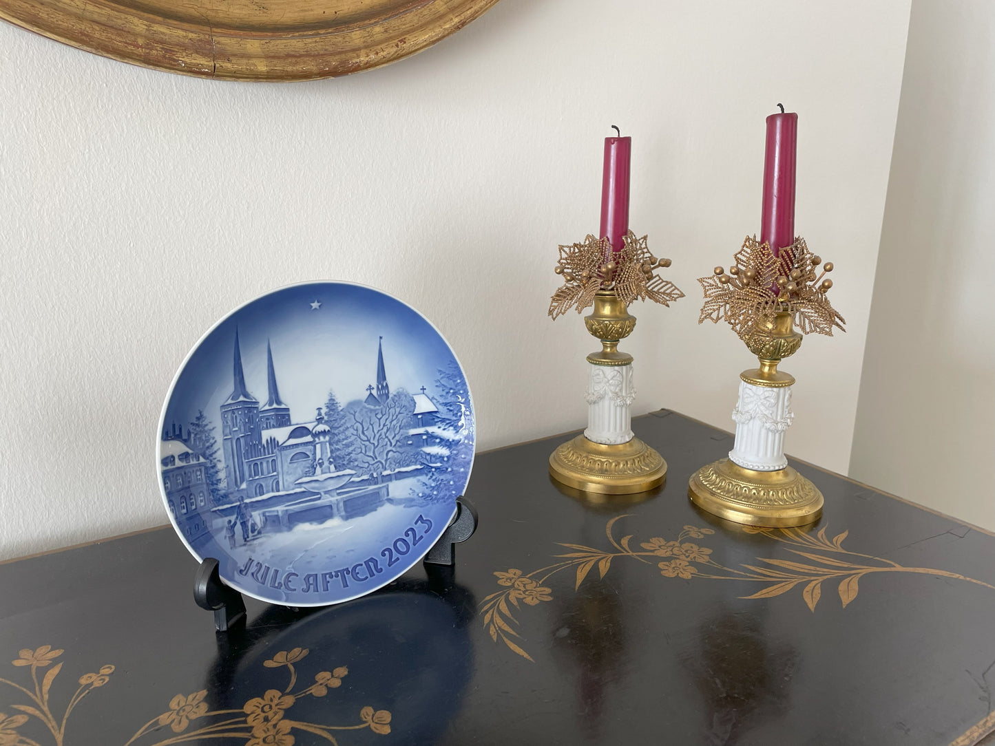 2023 Bing & Grondahl Christmas Plate