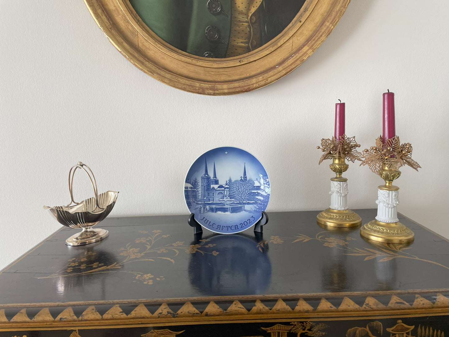 2023 Bing & Grondahl Christmas Plate