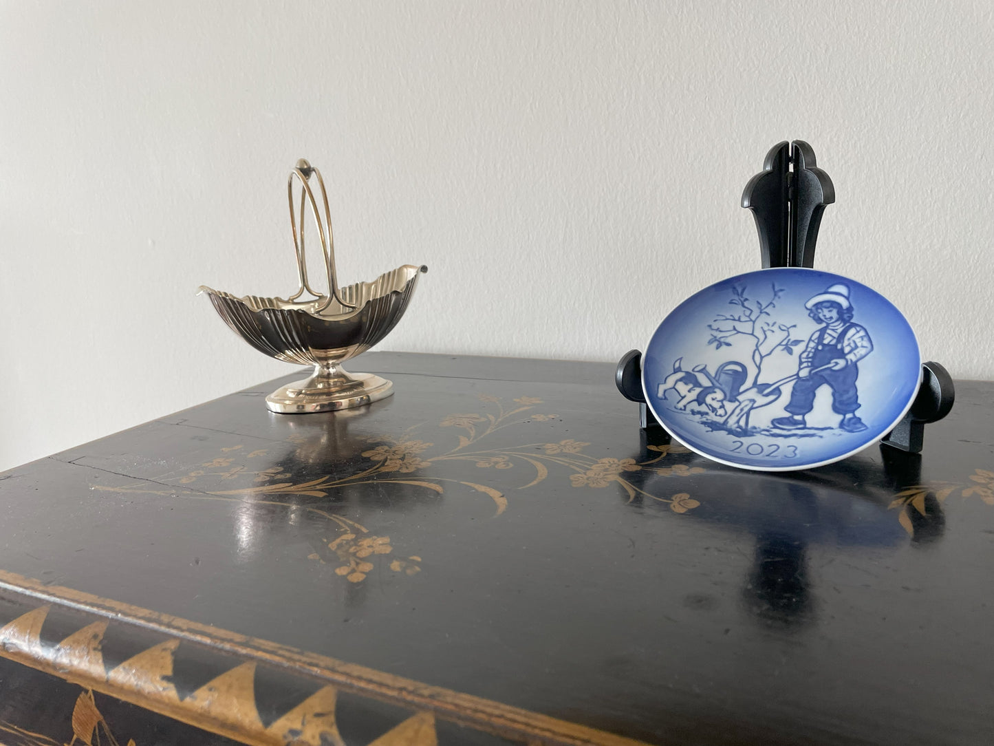 2023 Bing & Grondahl Children's Day Plate
