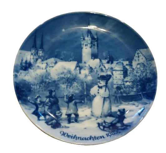 1985 Berlin Design Christmas Plate English Text, Image in German