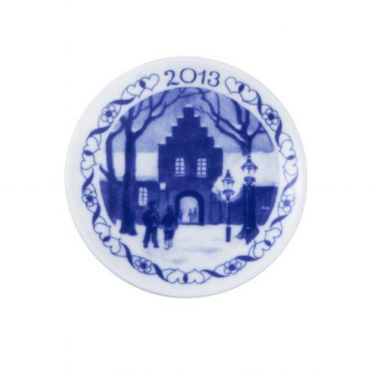 2013 Royal Copenhagen Christmas Plaquette