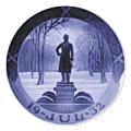 1932 Royal Copenhagen Christmas Plate