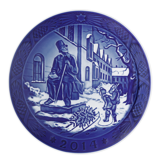 2014 Royal Copenhagen Christmas Plate