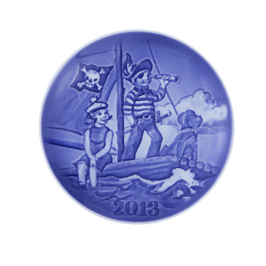 2013 Bing & Grondahl Childrens Day Plate