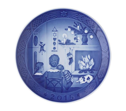 2015 Royal Copenhagen Christmas Plate